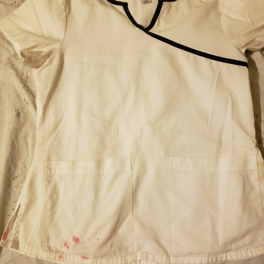 Scrub top - Picture 2 of 3